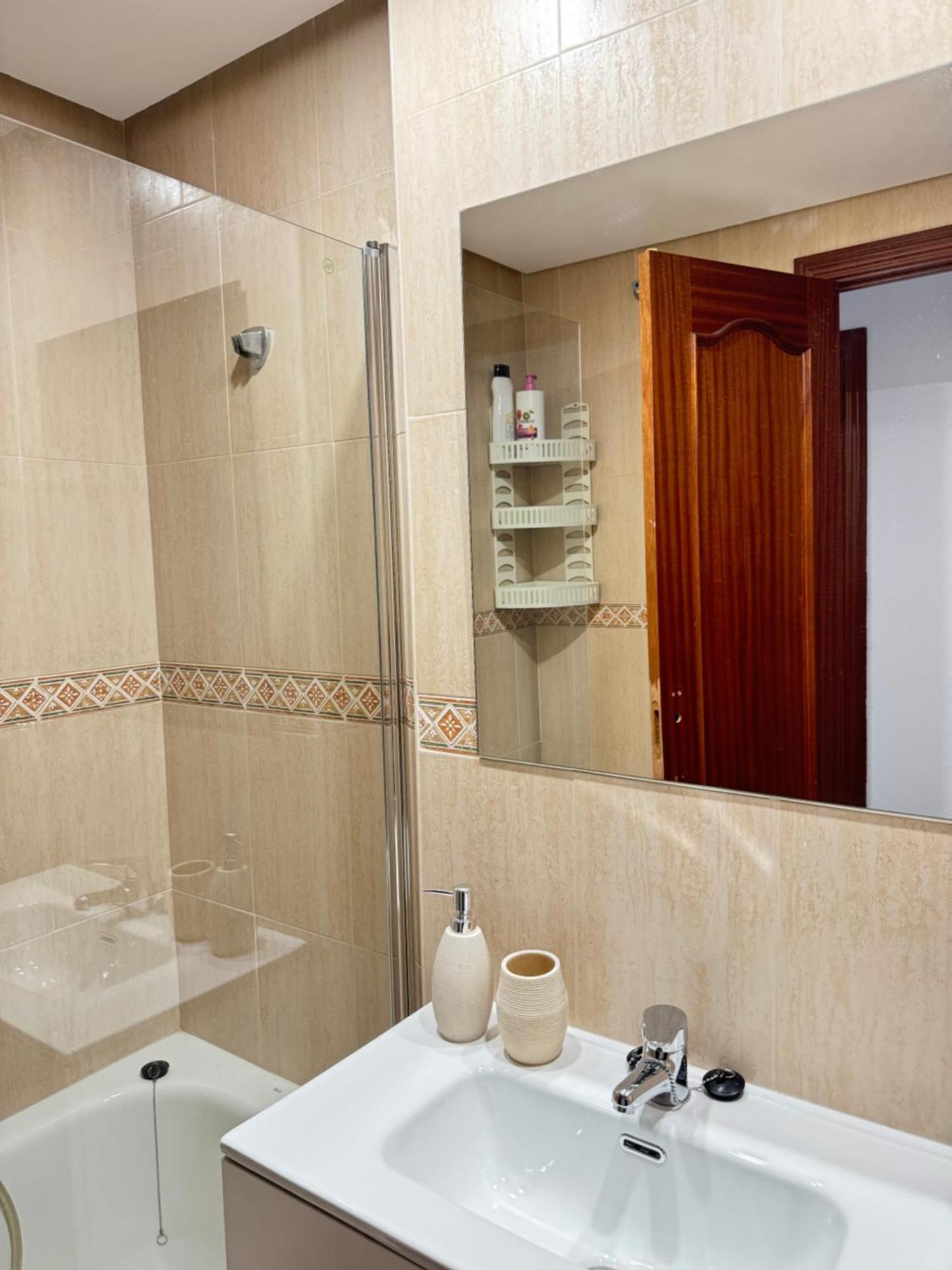 Apartament Estacion Del Mar Malaga Zewnętrze zdjęcie